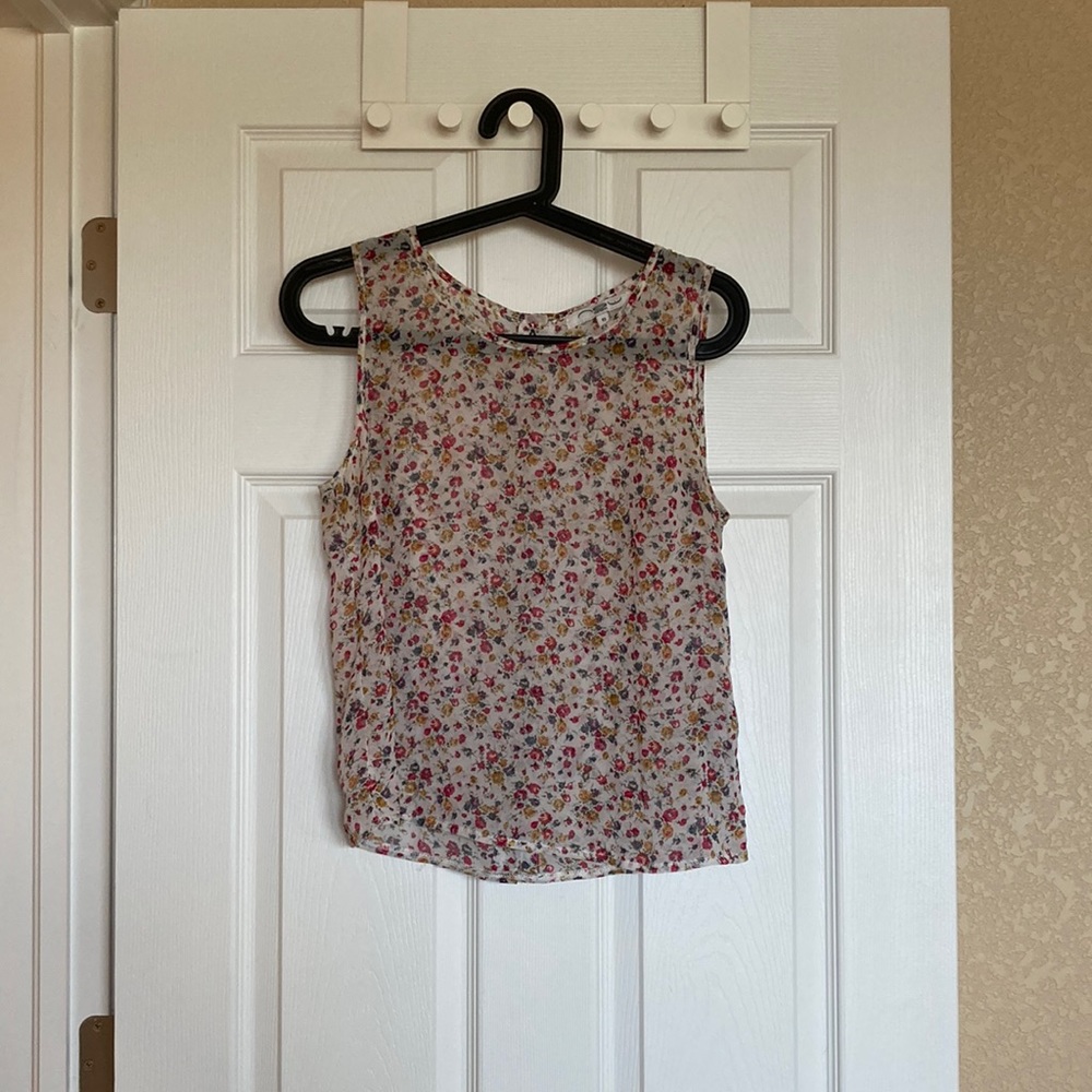 Flower see-through top
